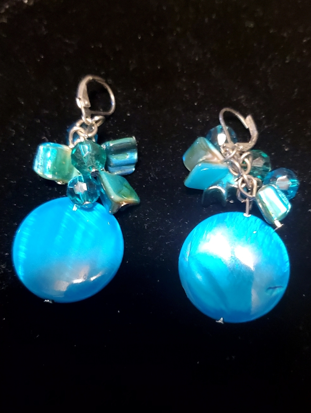 Source Unknown Turquoise Shell Disc Drop Earrings